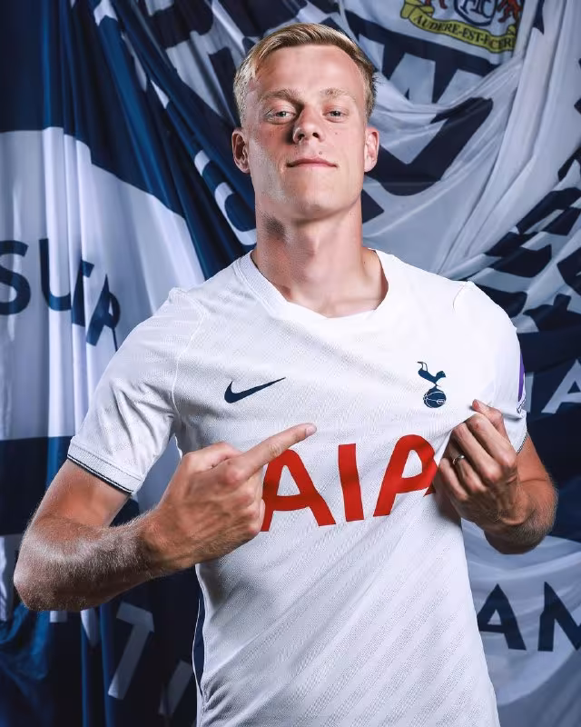 Yan Paul van Xekke: "Tottenxem"ga o'tganimdan juda xursandman"