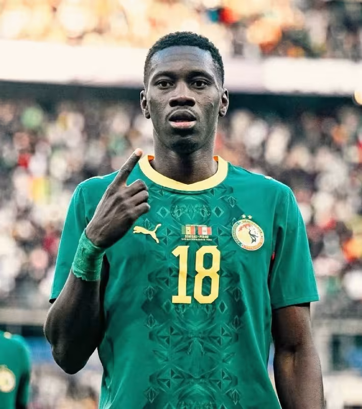 Ismaila Sarr "Manchester Yunayted"ga o'tishi mumkinligi haqida gapirdi