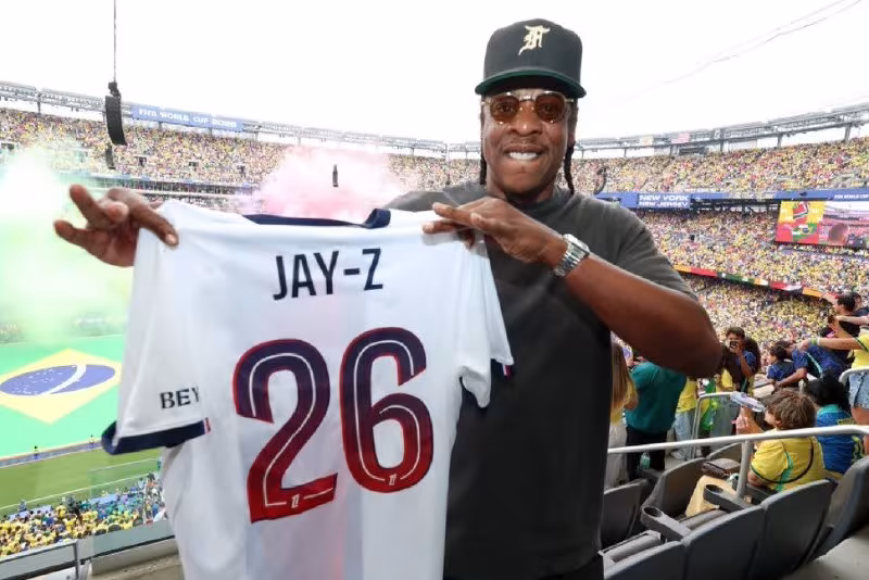 «PSJ»ning 2026/27-yilgi safar formasini Jay-Z ko'rsatdi