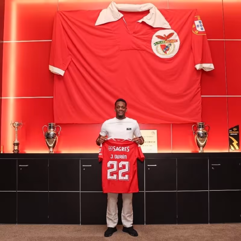 Jhon Duran: «Benfika»da chempion bo'lmoqchiman»