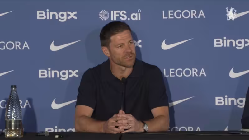 Xabi Alonso «Chelsi» bosh murabbiyi sifatidagi ilk matbuot anjumanida qatnashdi