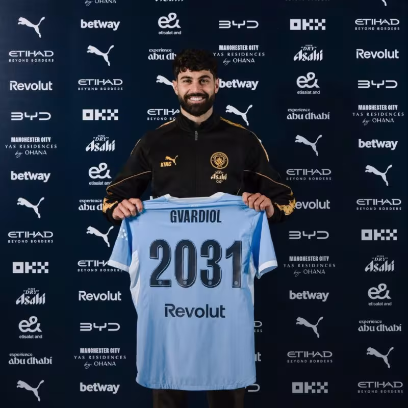 Yoshko Gvardiol "Manchester Siti" bilan shartnomasini uzaytirdi