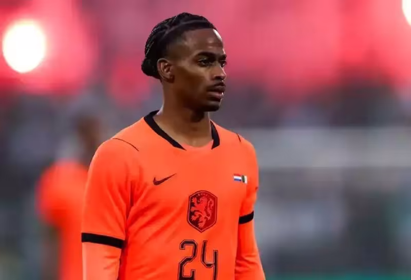 Manchester United Krisensio Sammervillga qiziqish bildirmoqda
