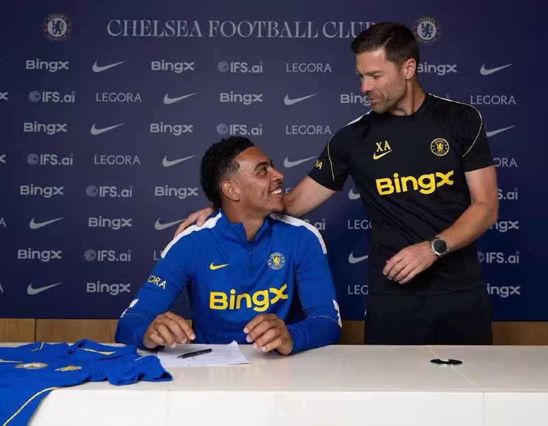 Morgan Rojers «Chelsi» futbolchisiga aylandi