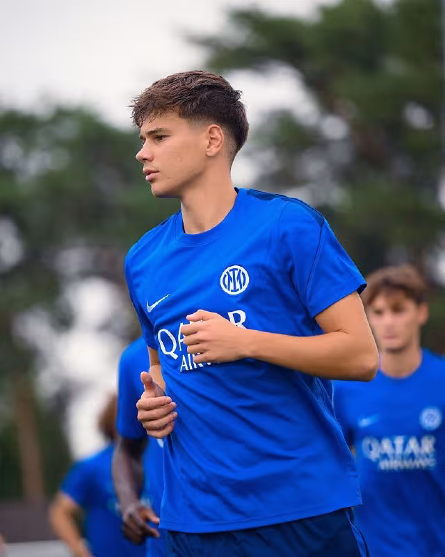 Interning asosiy tarkibi bilan mashg'ulot o'tkazgan yosh futbolchilar ma'lum bo'ldi