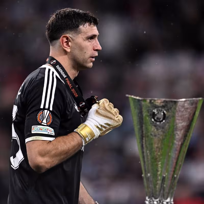 Aston Villa Emiliano Martinez uchun yuqori narx talab qilmoqda