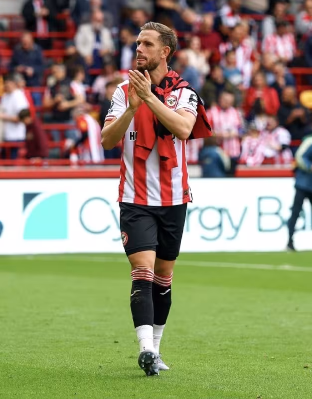 Fabrisio Romano: «Chelsi» Jordan Xenderson va Denni Uelbek transferini yakunlamoqchi