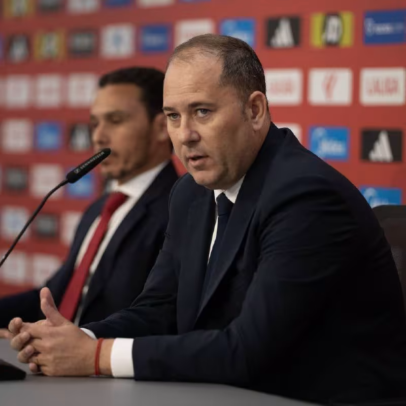 Xose Ignasio Navarro: "Yangi futbolchilarni ro'yxatdan o'tkazish uchun kimnidir sotishimiz kerak"