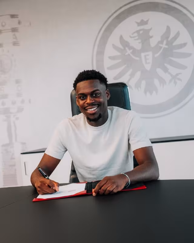 Noel Futkeu Frankfurt bilan shartnoma imzoladi