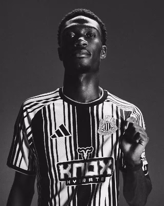 Bamba Nyukaslga o'tganidan xursand
