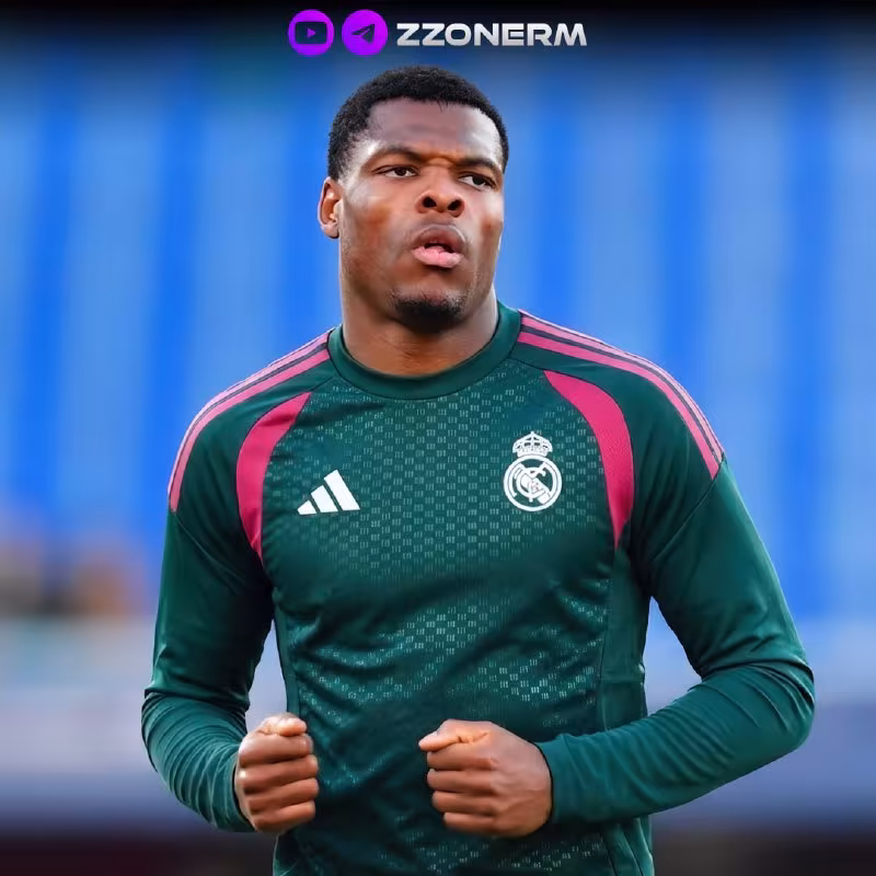 Denzel Dumfries "Real Madrid" bazasida mashg'ulot o'tkazdi