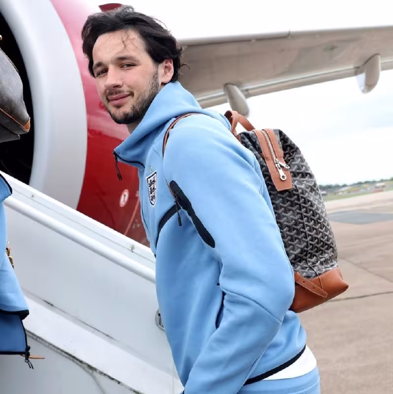Jeyms Trafford «Lids» bilan shartnomasiga maxsus band kiritmoqchi