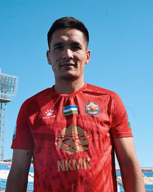 Elbek Otaqulov «Qizilqum» futbolchisiga aylandi