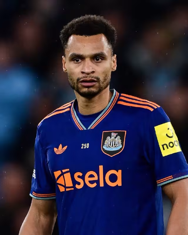 Everton Nyukasl vingeriga qiziqish bildirmoqda