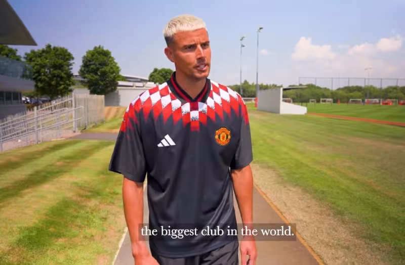 Karl Darlou: "Manchester Yunayted" dunyodagi eng katta klub"