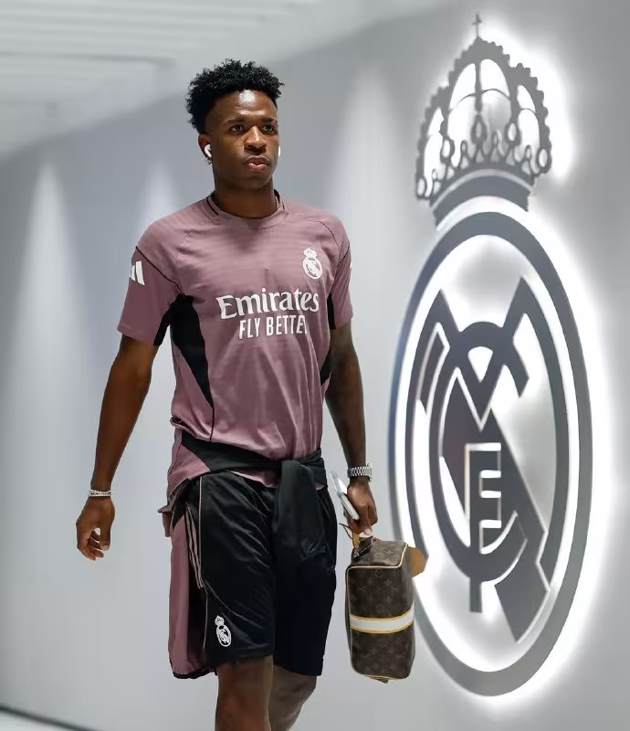 Vinisius Junior va Real Madrid o'rtasidagi vaziyat