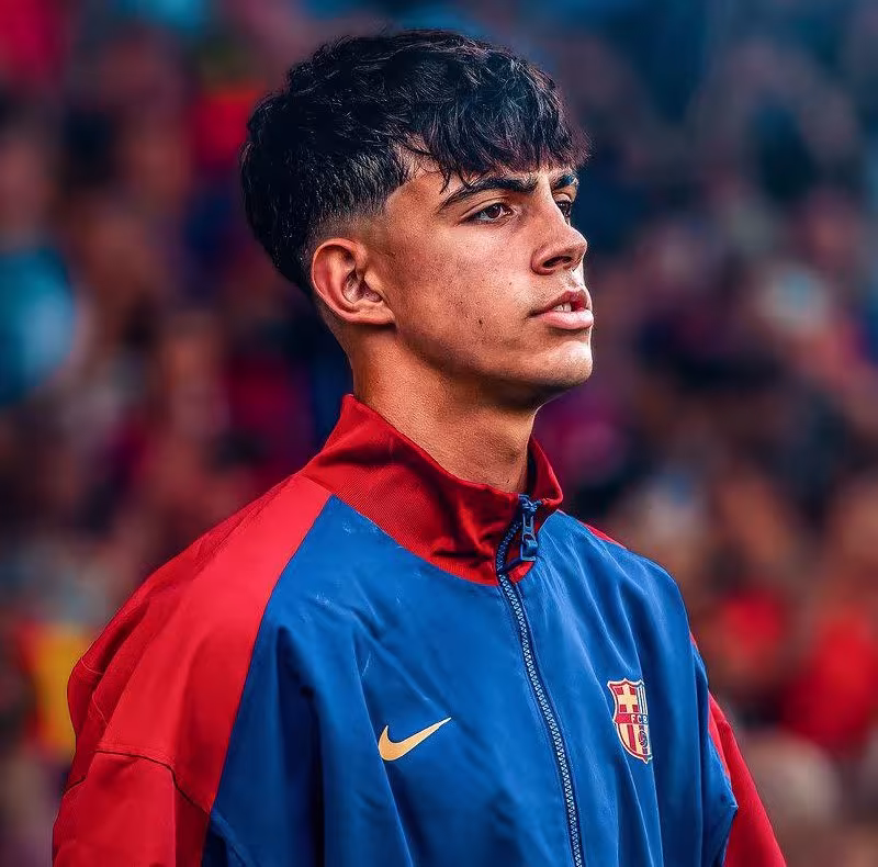Aston Villa Mark Bernal transferi bo'yicha muzokaralarni boshladi