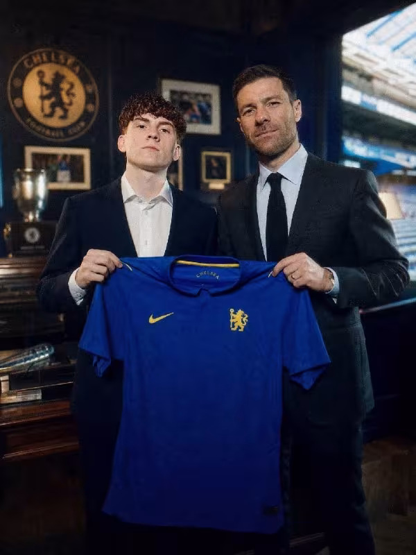 Xabi Alonso Valentin Barko transferini ma'qulladi