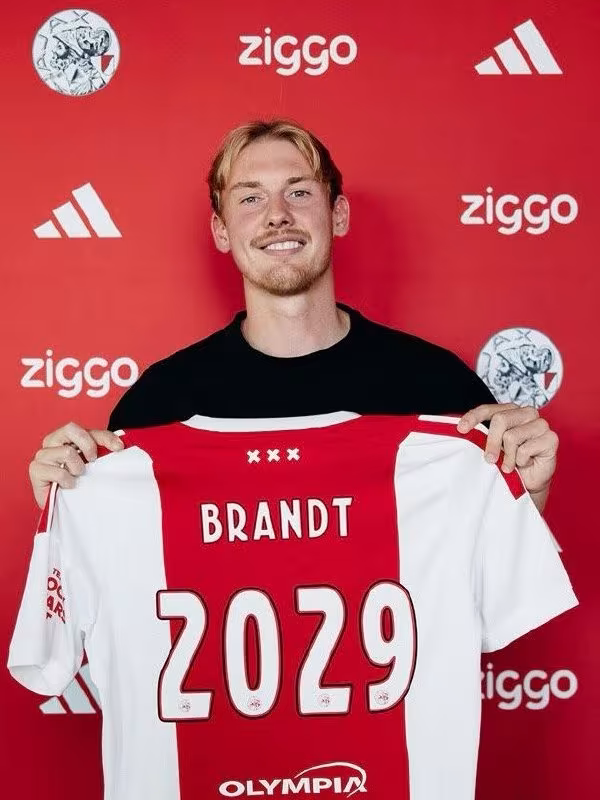 Yulian Brandt «Ayaks» futbolchisiga aylandi