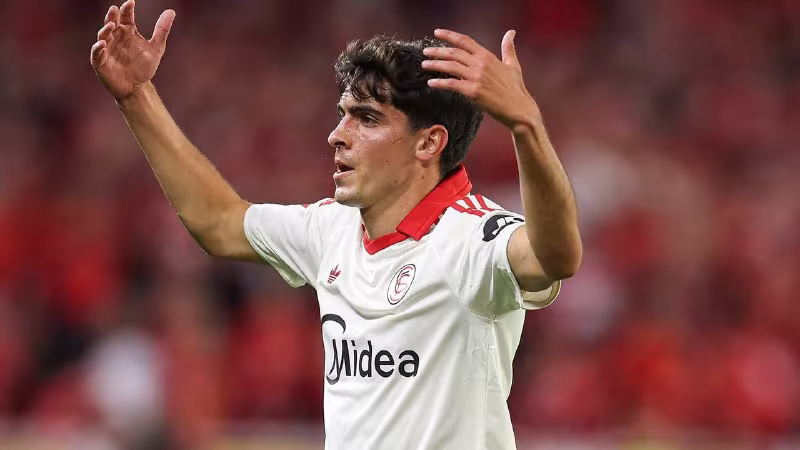 Luis Garsiya Niderlanddagi yig'inga 24 nafar futbolchini olib qoldi